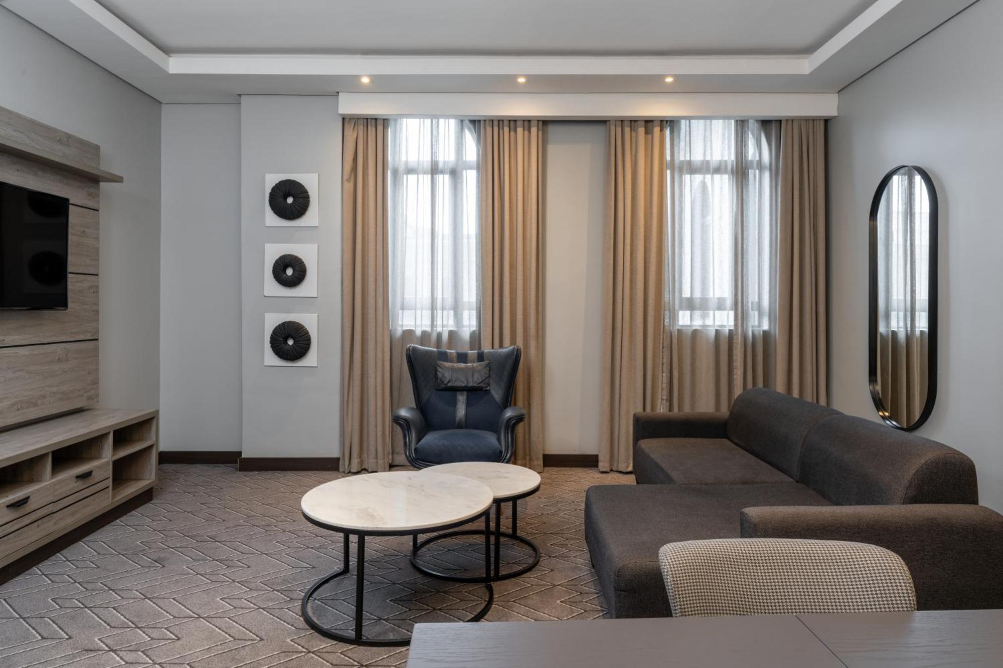 Radisson Lagos Ikeja ภายนอก รูปภาพ